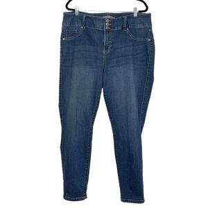 Torrid Jegging Feel The Fit Super Stretch Size 18S